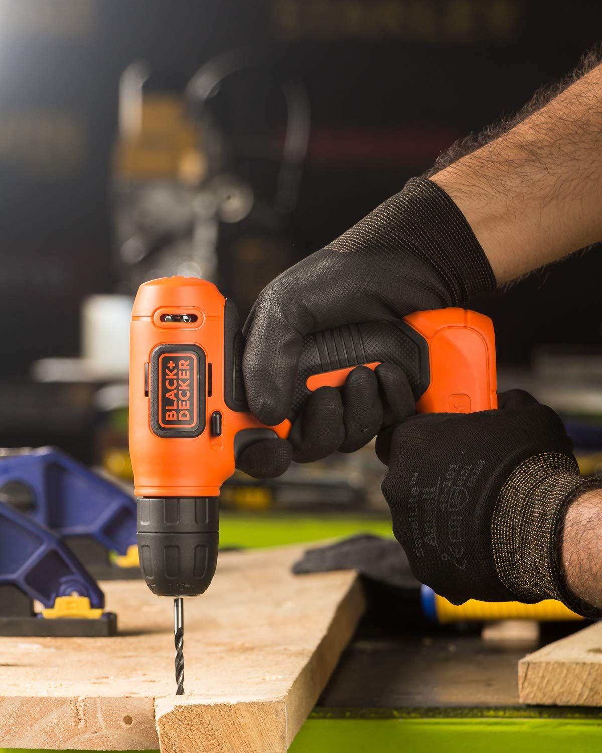 Bdcd8 black store and decker