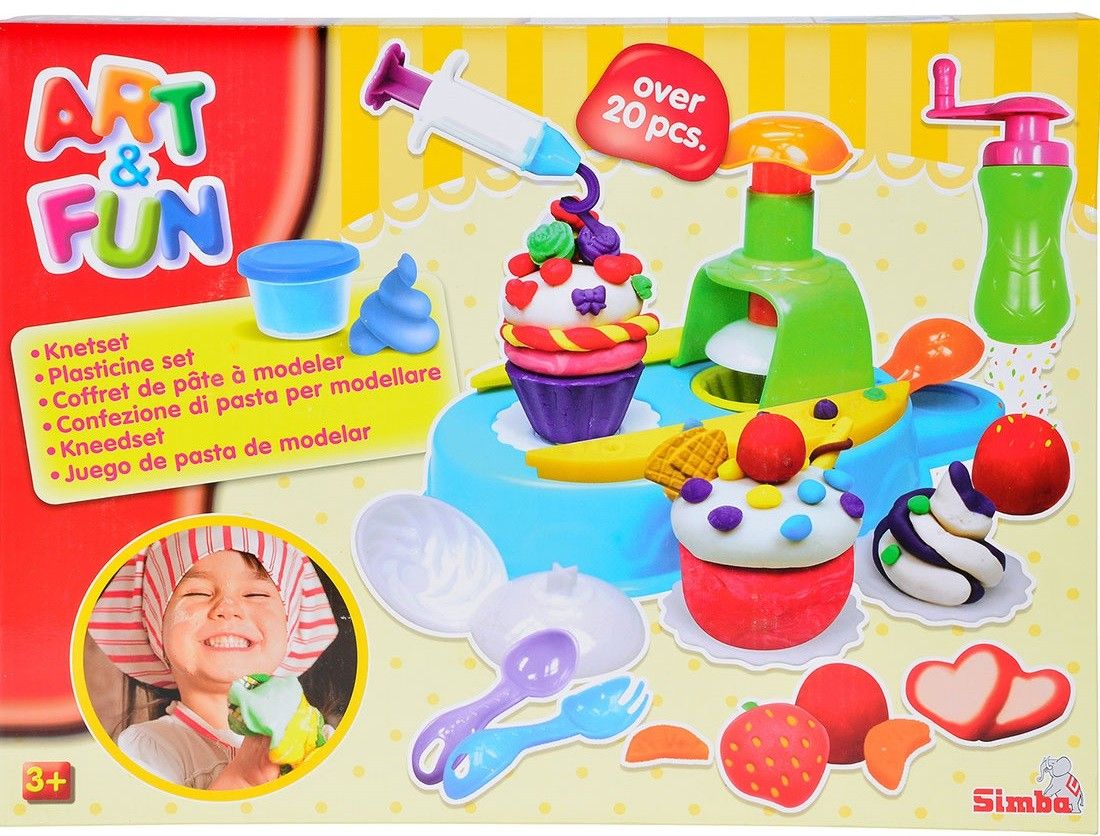 Simba Art & Fun Plastic Dough Cupcake