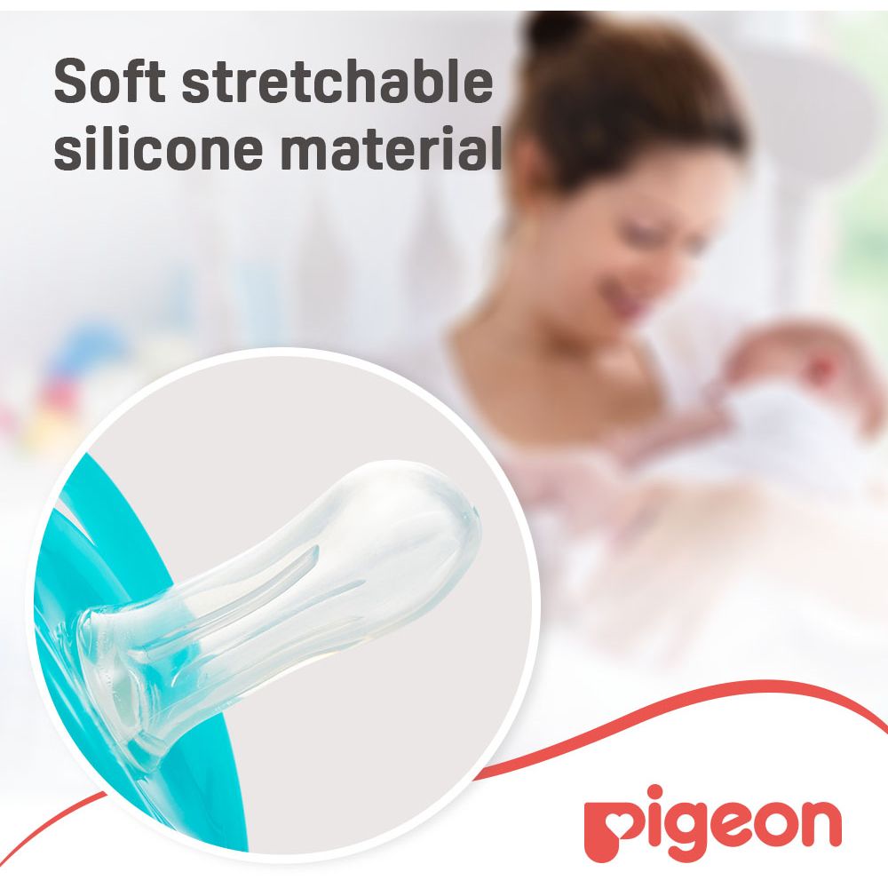 Pigeon - Mini Light Pacifier Twin Girl (L)