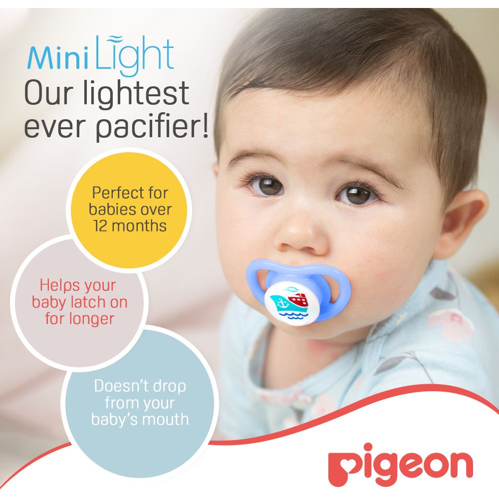 Pigeon - Mini Light Pacifier Boy (L)