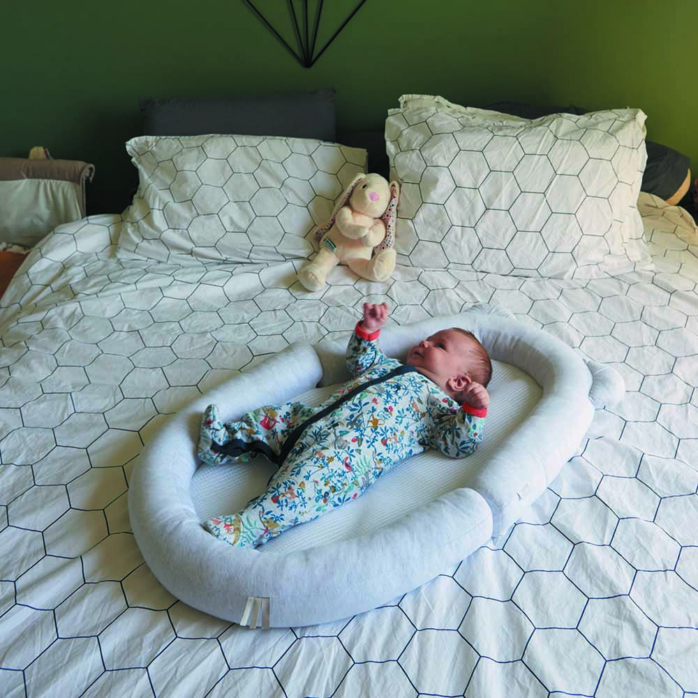 Candide - Air With Baby Nest/ Sleeping Pod - Grey/White
