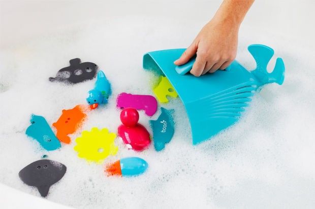 Boon Blue Whale Pod Drain and Storage Bath Toy Scoop