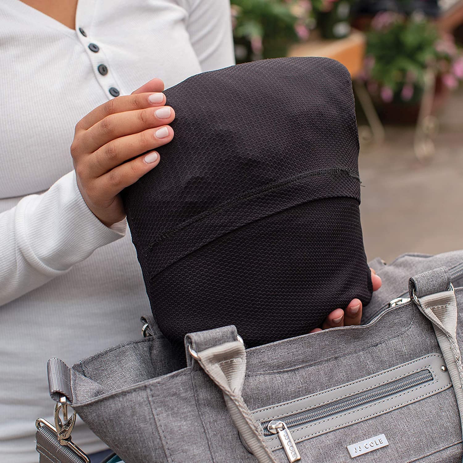  Chicco Boppy Adjust ComfyChic Baby Carrier, Charcoal