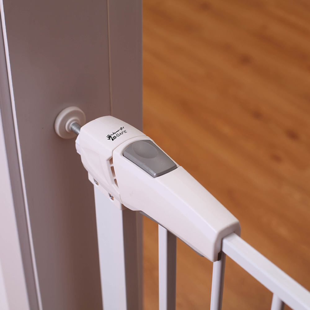 B-Safe Xtra Secure Safety Gate