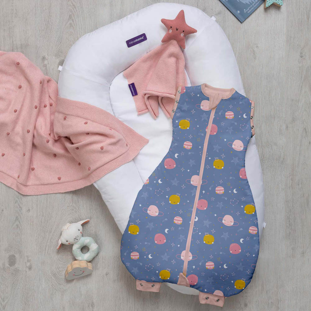 Clevamama - Knitted Pom Pom Baby Blanket - Organic Cotton 80x100cm - Pink
