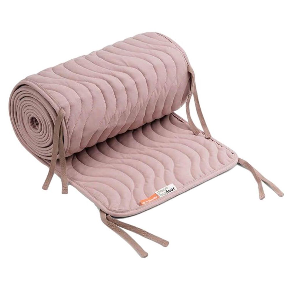 Done by Deer - Quilted Bed Bumper Wstrings Waves Powder