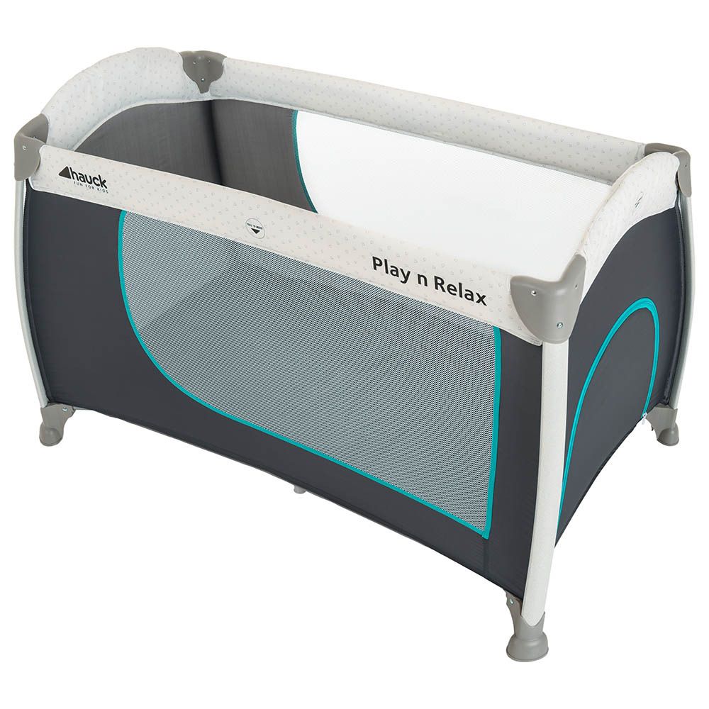 Hauck Hearts Play N Relax Travel Cot