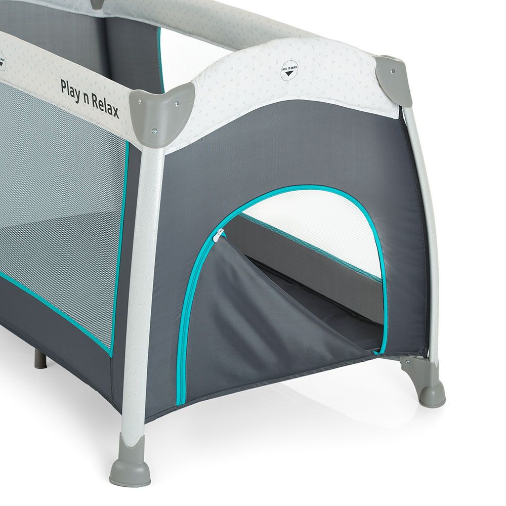 Hauck Hearts Play N Relax Travel Cot