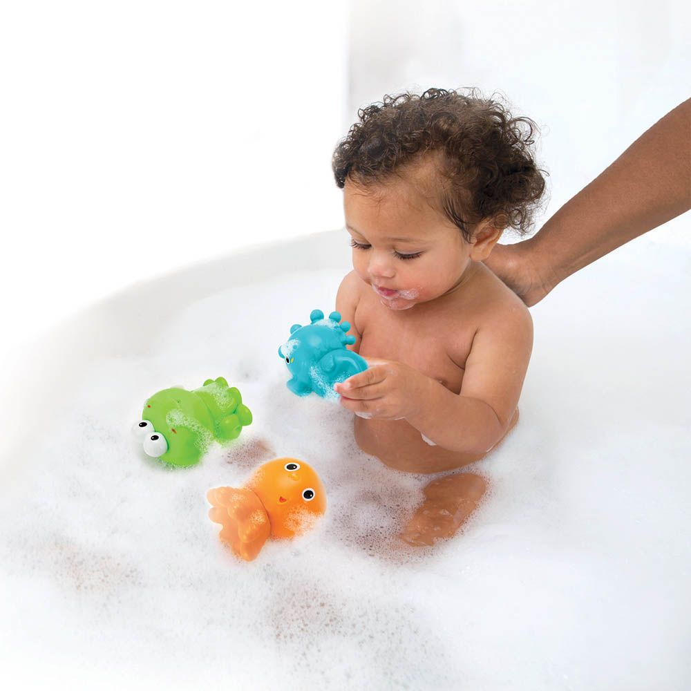 Infantino - Easy Clean Bath Squirters With Clip Strip
