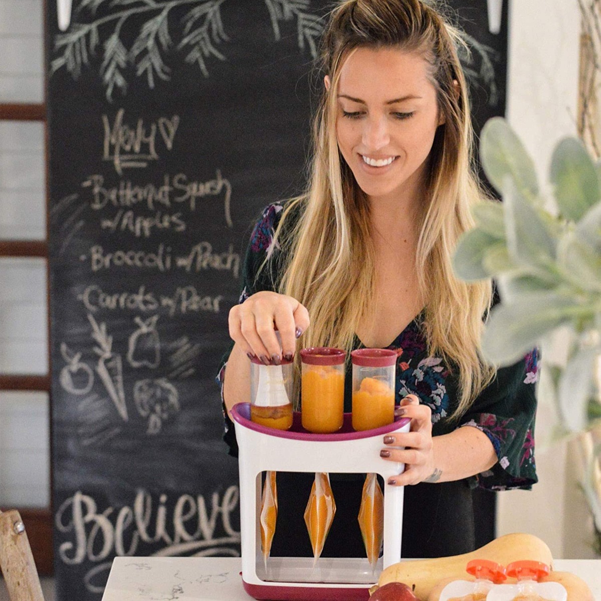 Infantino Fresh Squeezed Squeeze Station