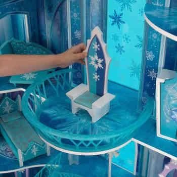 Kidkraft frozen snowflake 2025 mansion dollhouse