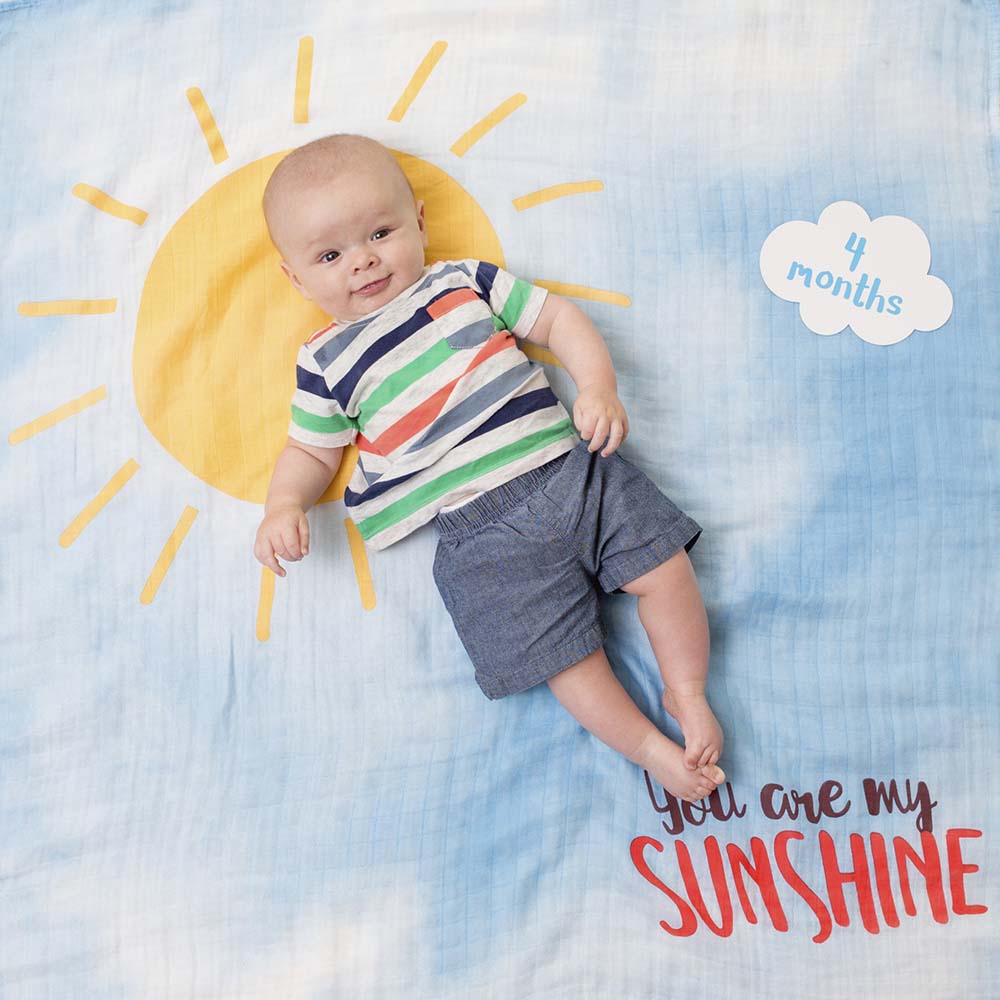 Lulujo - Baby's First Year Blanket & Card Set - Sunshine