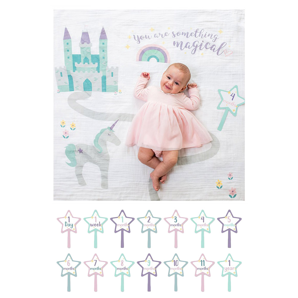 Lulujo - Baby's First Year Blanket & Cards Set - Something Magical