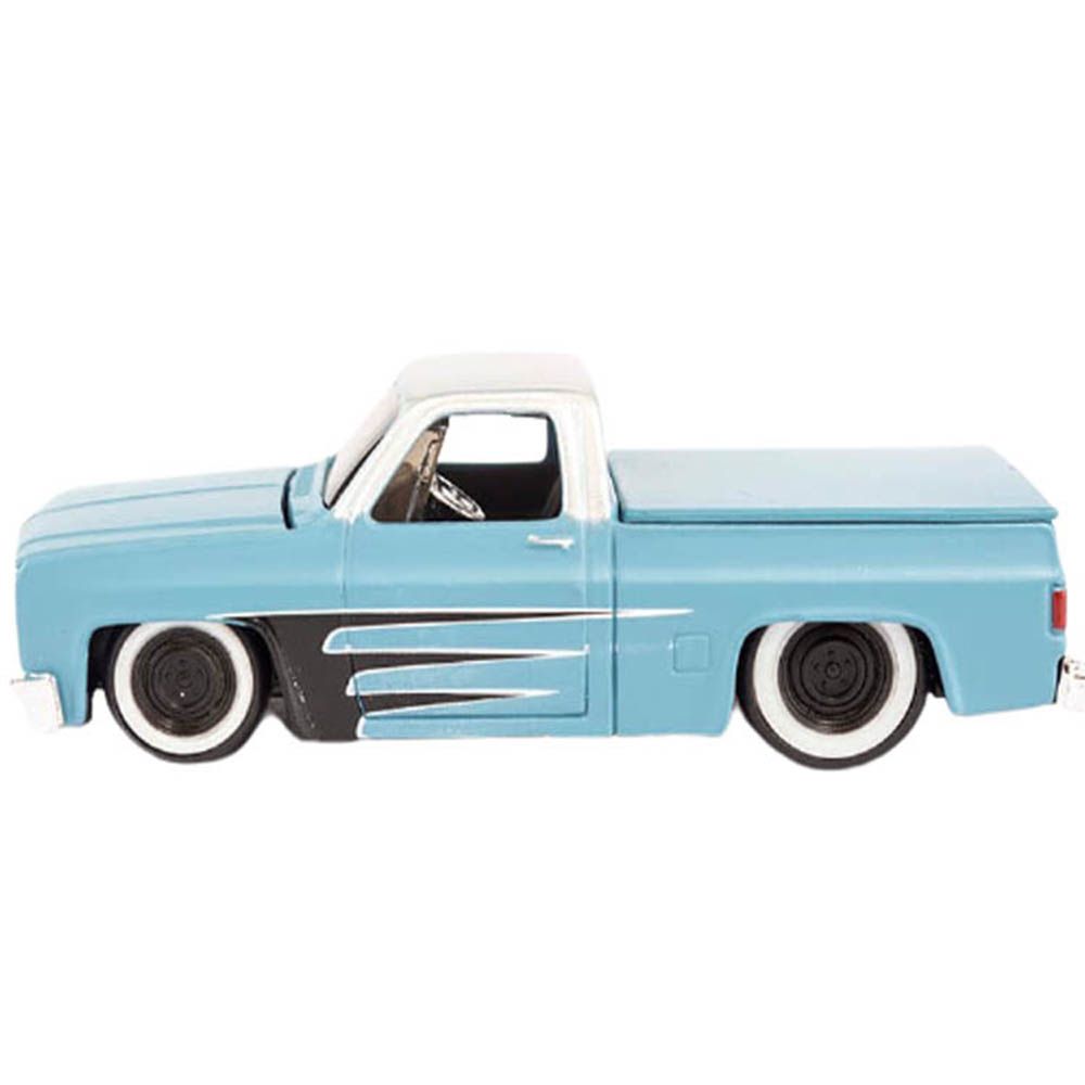 Maisto 1 64 Scale Maisto Design Outlaws 1987 Chevrolet