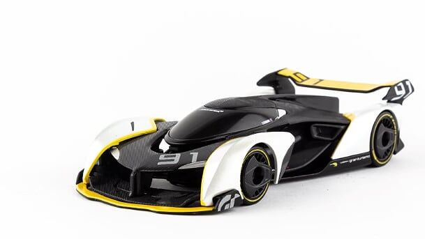 Maisto - Design Vision - Gran Turismo - Mc Laren - Black White 1:32 Scale