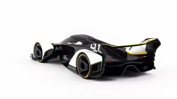 Maisto - Design Vision - Gran Turismo - Mc Laren - Black White 1:32 Scale