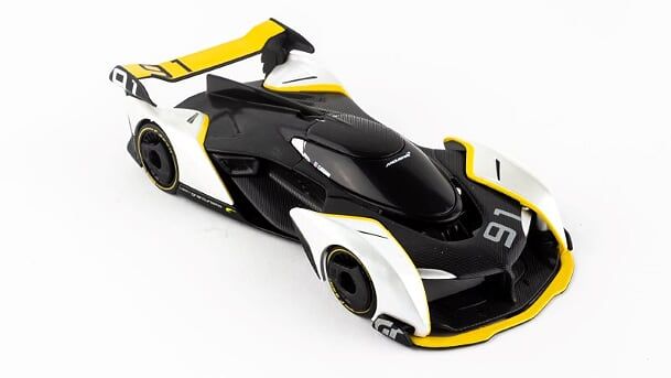 Maisto - Design Vision - Gran Turismo - Mc Laren - Black White 1:32 Scale