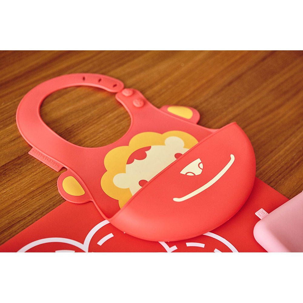 Marcus & Marcus - Baby Bib - Marcus + FREE Stickers