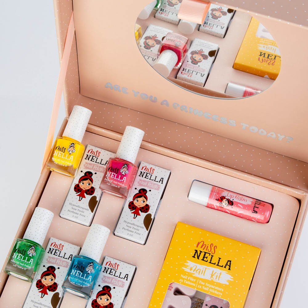 Miss Nella - Limited Edition Beauty Case