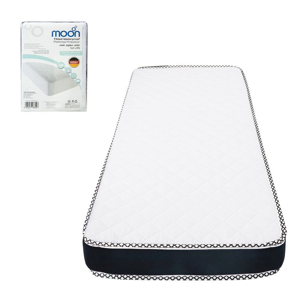 Moon - Crib and Toddler Bed Mattress + Mattress Protector (133 x 70 x 10 cm)