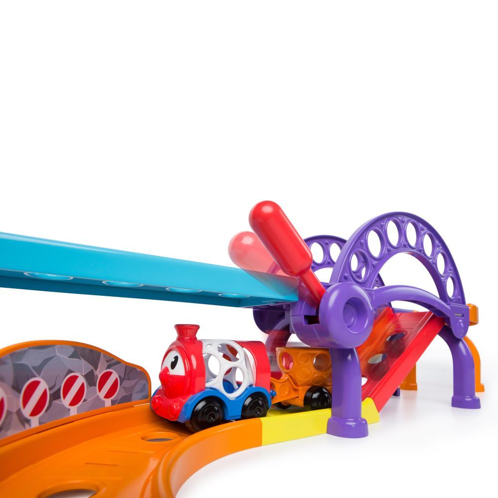 Oball - Go Grippers Grip, Launch & Roll Train