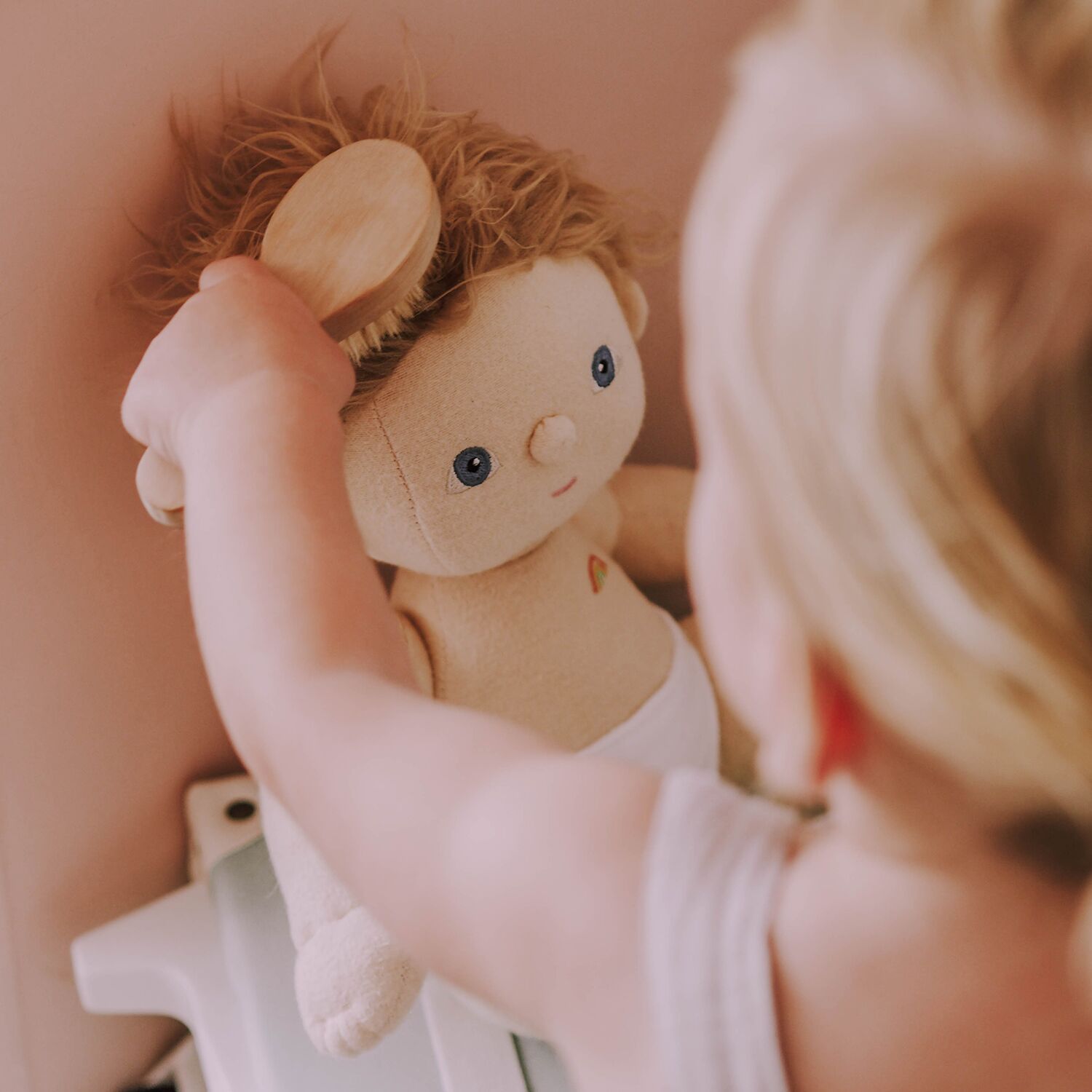 OlliElla - Dinkum Doll Brush
