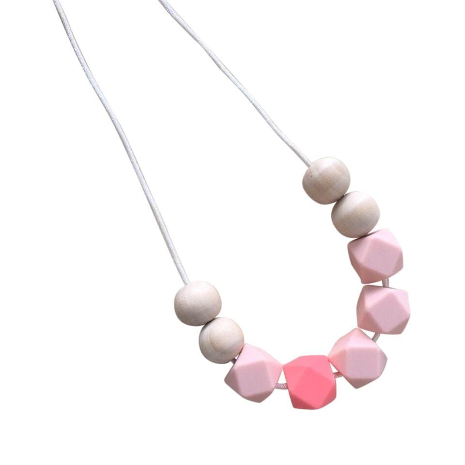 One.Chew.Three Stella Necklace - Coral