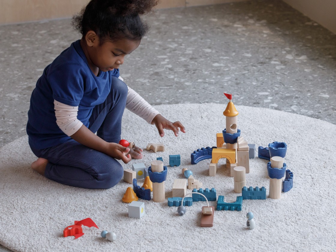 PlanToys - Castle Blocks - Orchard