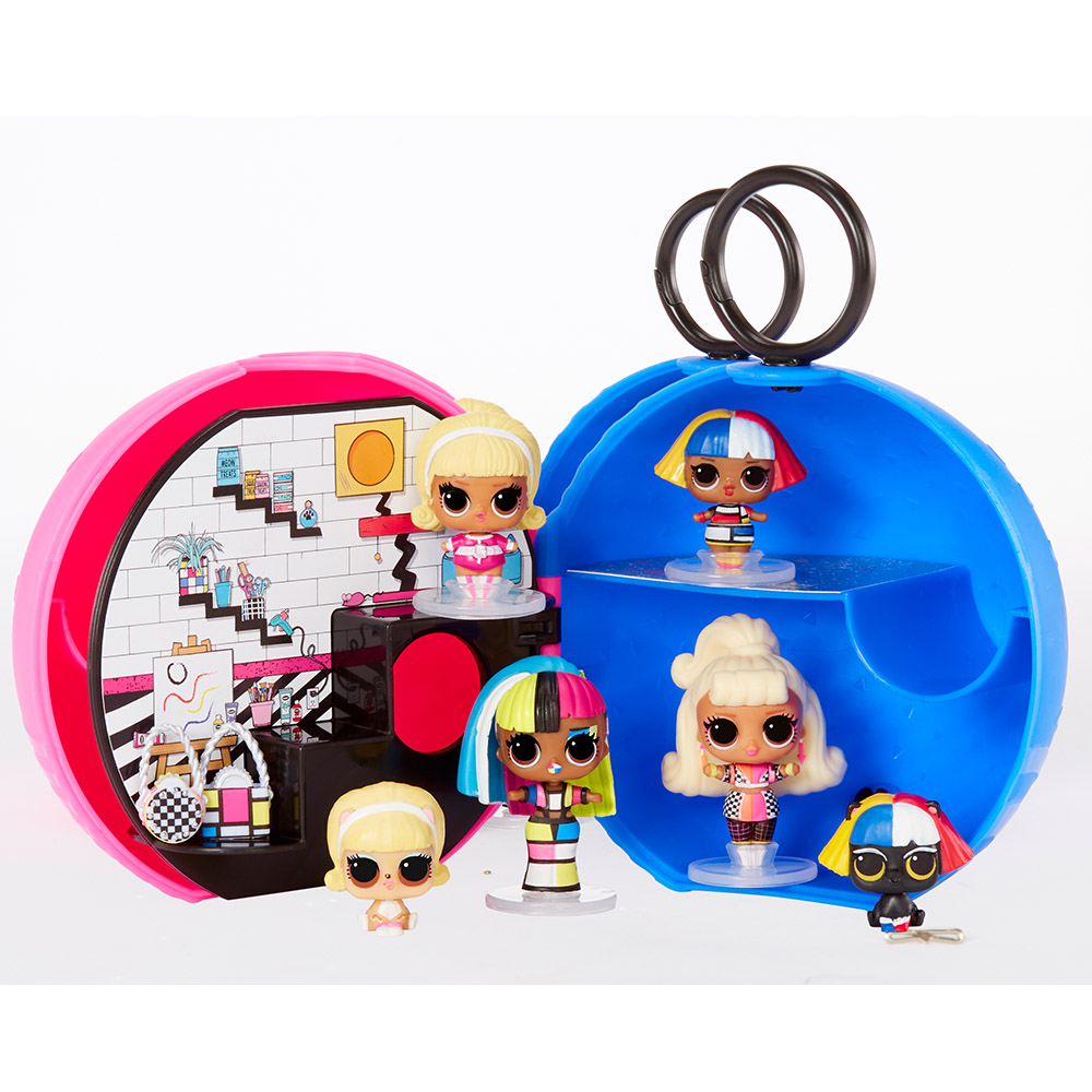 L.O.L. Surprise! OMG ALL-NEW Mini Family S1 Collection in PDQ