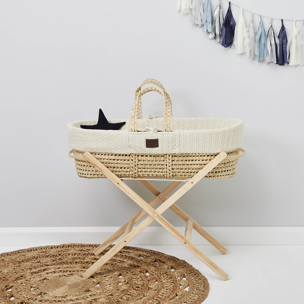 The Little Green Sheep - Natural Knitted Baby Moses Basket & Mattress (LxWxH - 76x24x30cm) - Linen