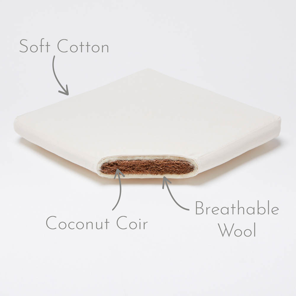 The Little Green Sheep - Natural Knitted Baby Moses Basket & Mattress (LxWxH - 76x24x30cm) - Linen