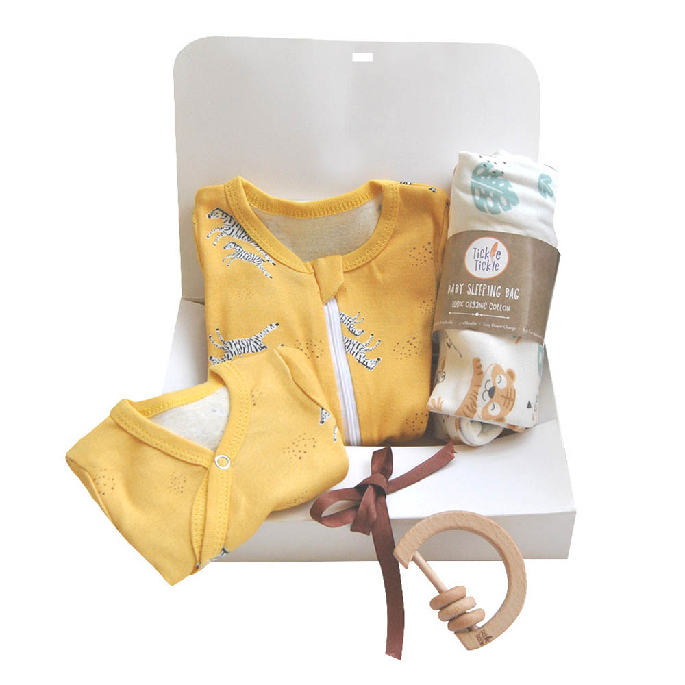 Tickle Tickle - Zesty Tots Organic Essential Gift Hamper - 6 Months+