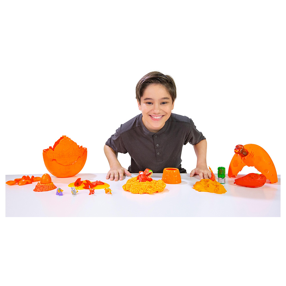 Smashers - Epic Egg Mega Light-Up Dino, Dinosaur Toy, 25 surprises