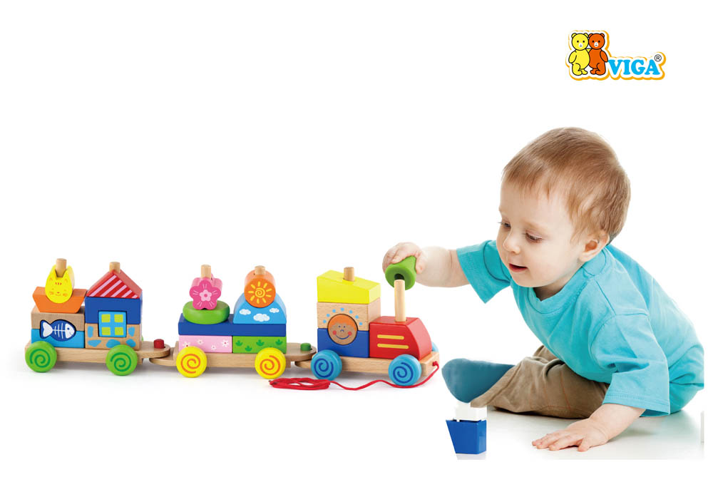 Viga - Colourful Pull Along Stacking Train