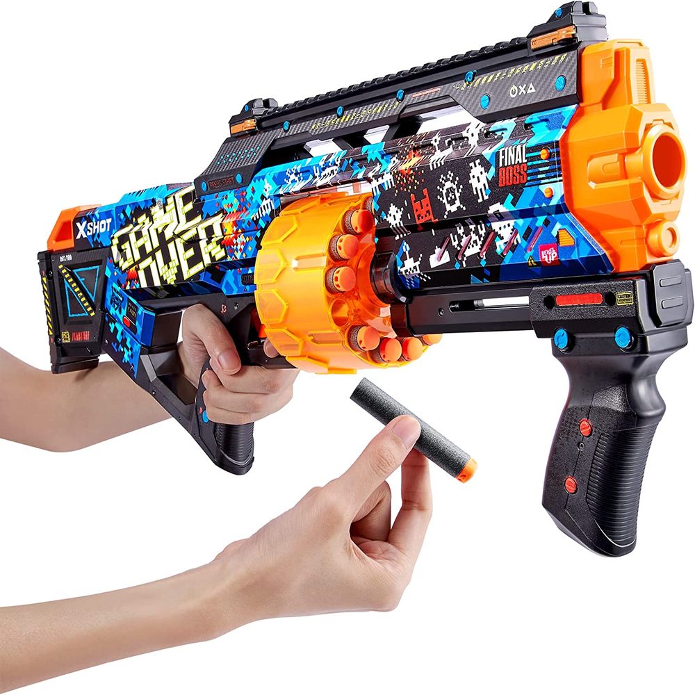 X Shot - Skins Last Stand Dart Blaster - 16 Dart