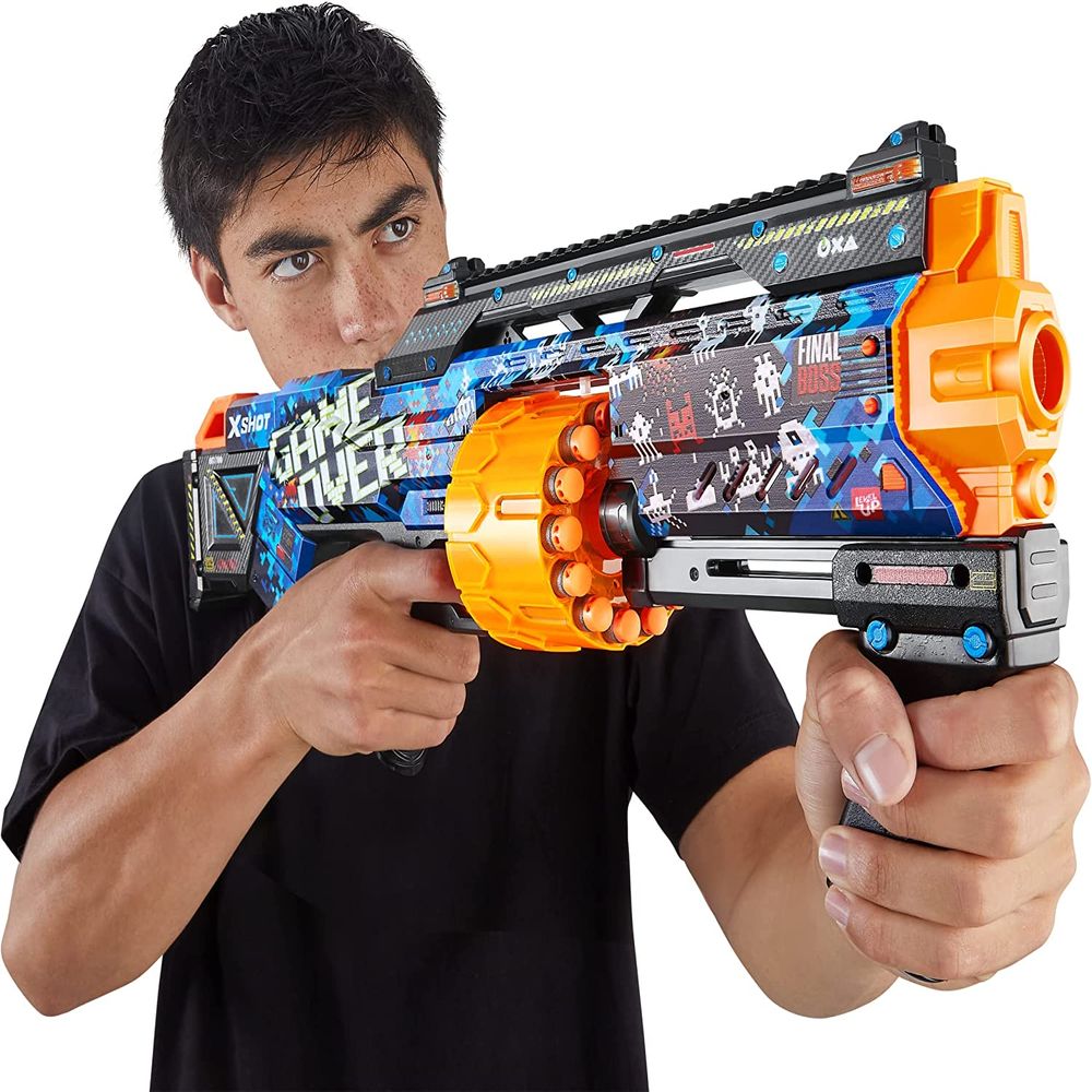 X Shot - Skins Last Stand Dart Blaster - 16 Dart