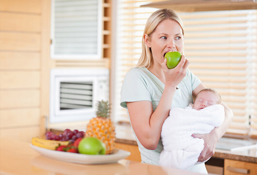 Tips for Eating Healthy As a New Mom