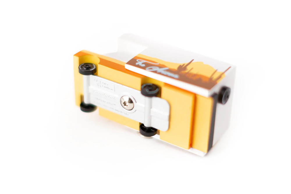 CandyLab - Arizona RV Truck - Solid Beech Wood Toy Vehicle