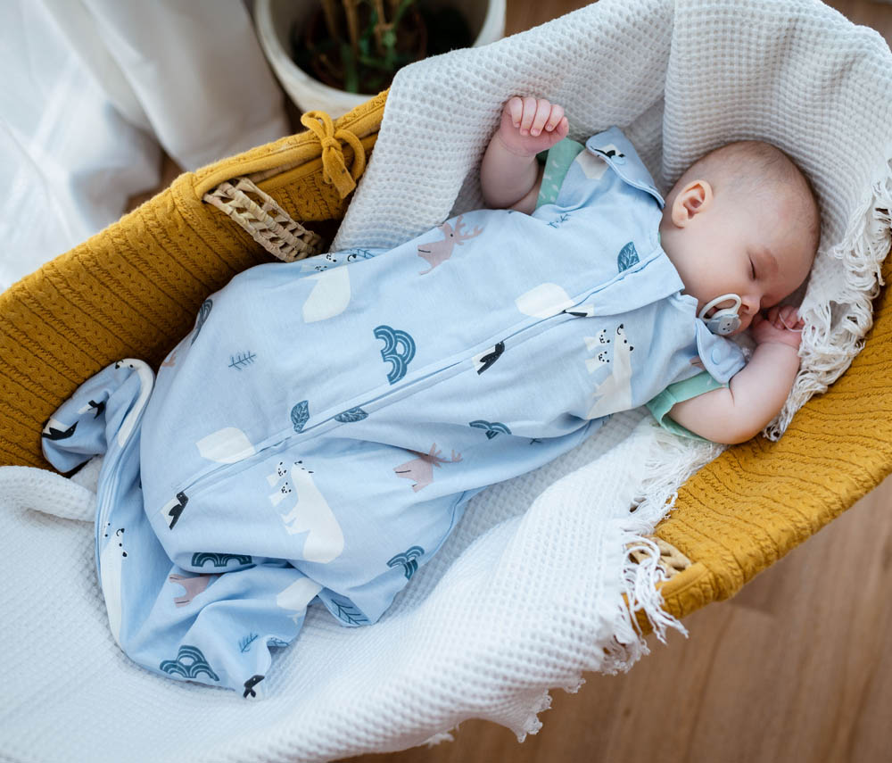 Tickle Tickle - Organic Cotton Sleeping Bag- 1.0 TOG - Snuggly SnowFluffs