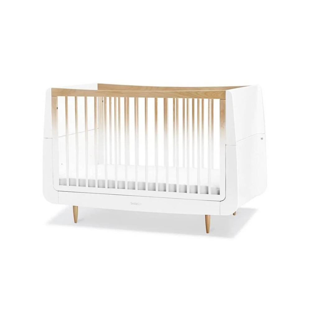 Snuz - Kot Skandi Convertible Nursery Cot Bed with 3 Mattress Height - Ombre