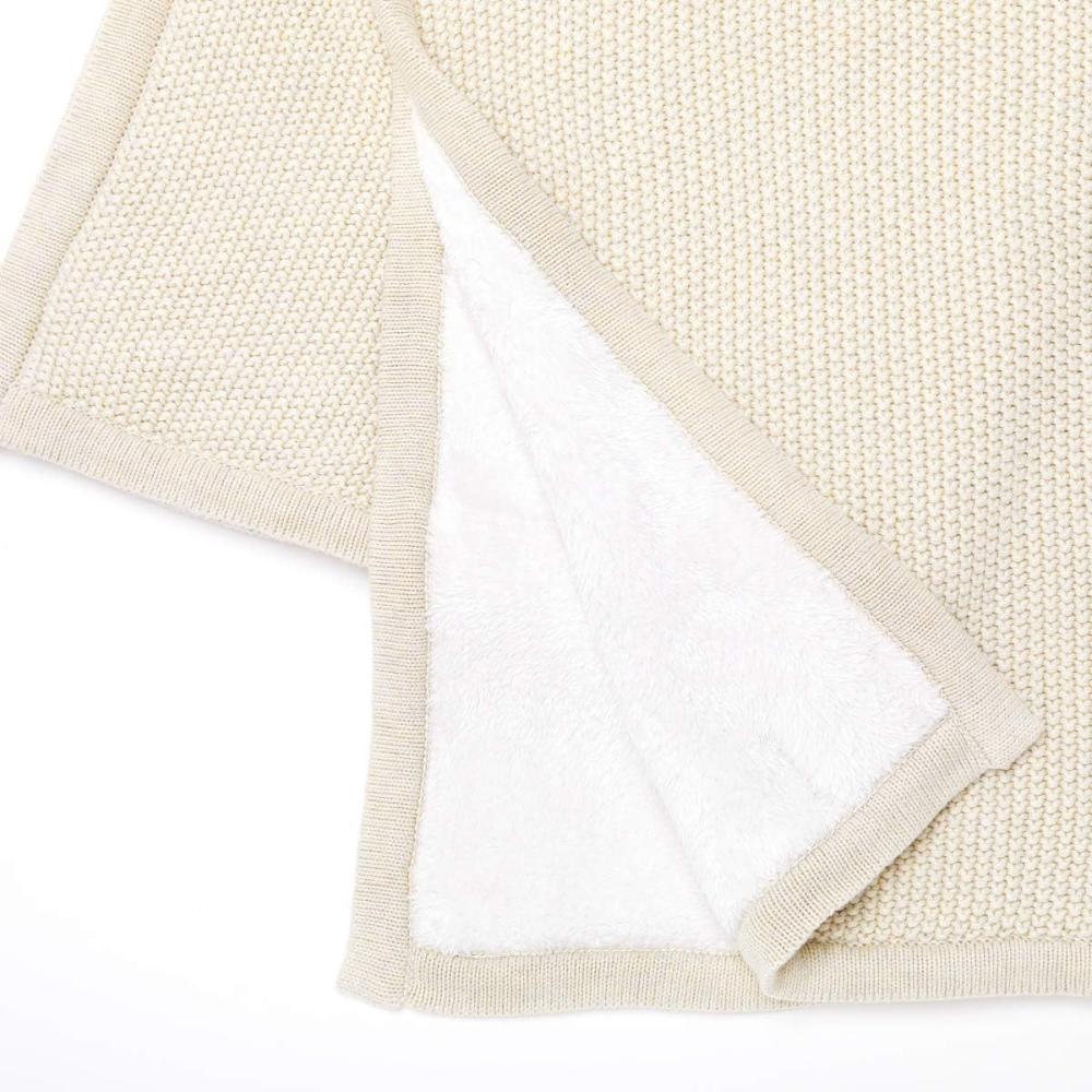 Snuz - Organic Knitted Cellular Breathable and Light Weight Baby Blanket - Linen