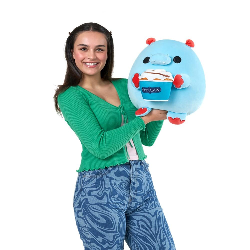 Zuru Snackles - 14 Inch Super Soft Plush Collectible (Hugh Hippo with Cinnabon)