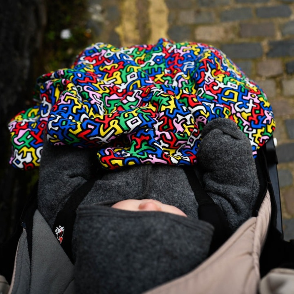Etta Loves - Keith Haring Muslin Blanket
