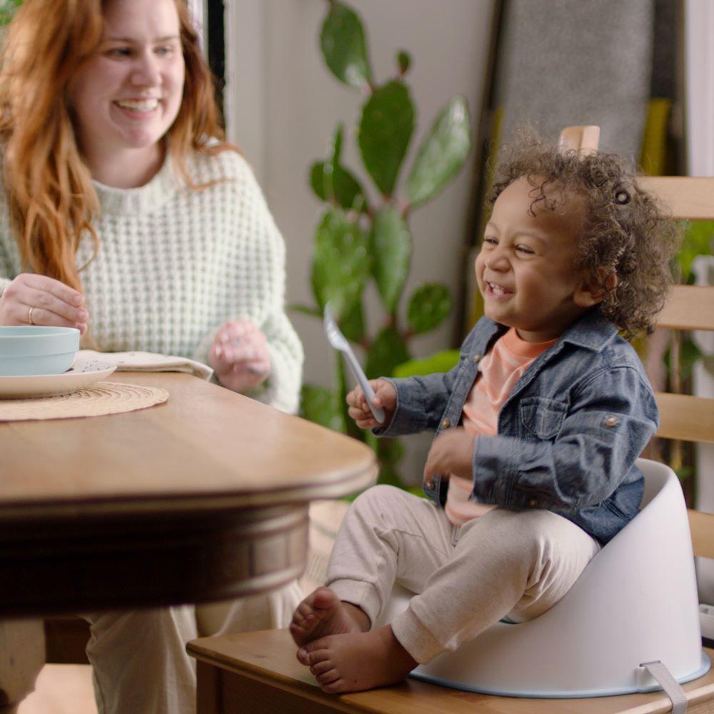 Ingenuity - Simplicity Seat Easy-clean Baby Booster Feeding Chair - Grey