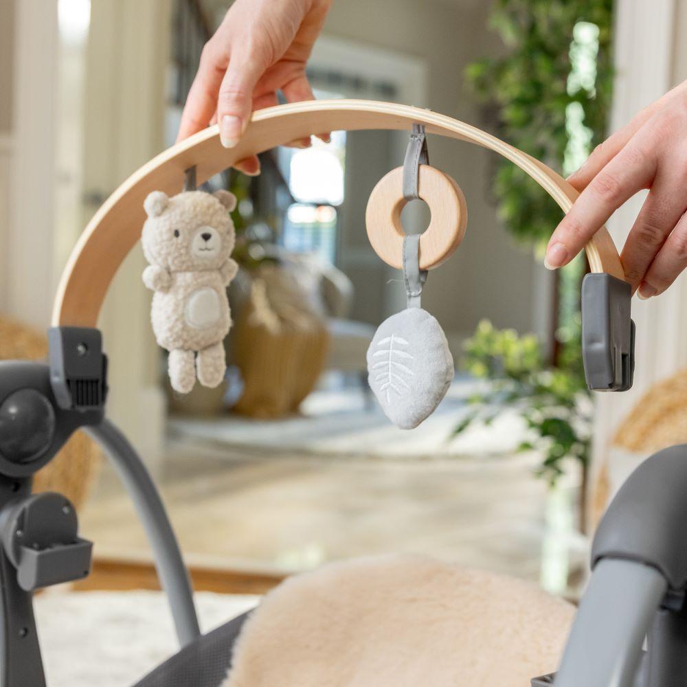 Ingenuity - Every Season Swing 'n Go Portable Swing