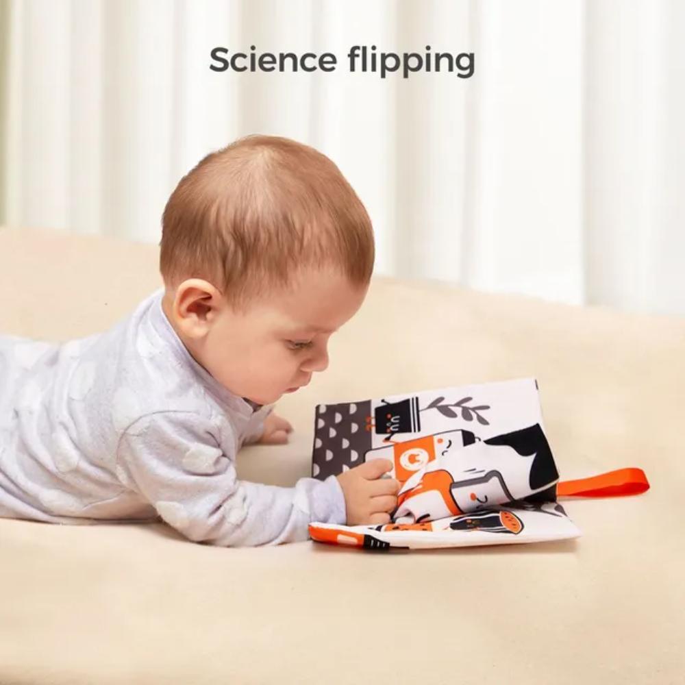 Tumama Kids - Shapes Cloth Book - Black & White