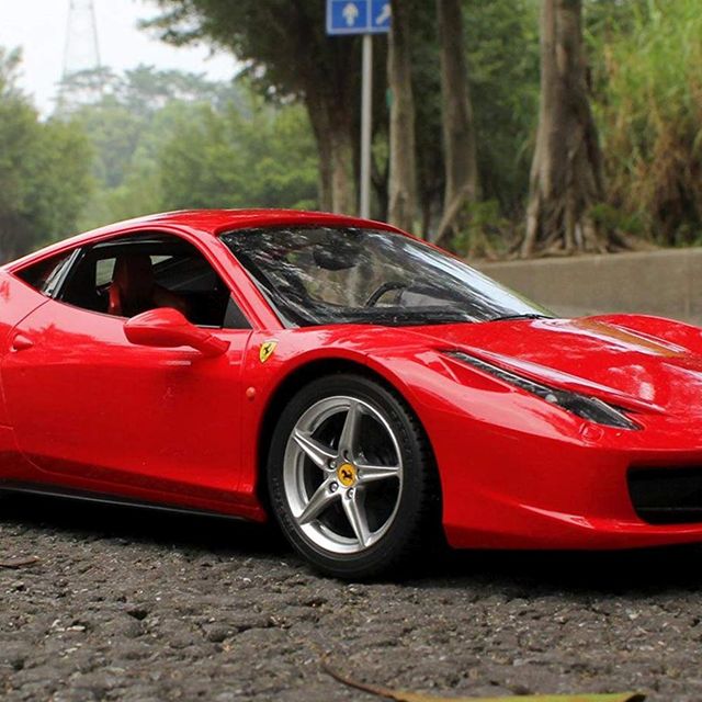 Rastar R/C Ferrari 458 Italia 1:14 Scale Remote Control Car