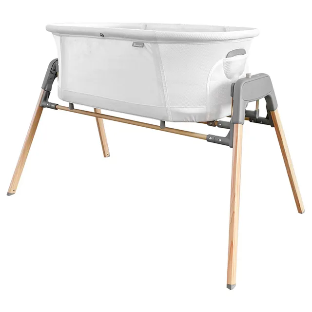 Teknum 3-IN-1 Baby Rocker Bassinet/ Infant Crib w/ Mosquito net - White