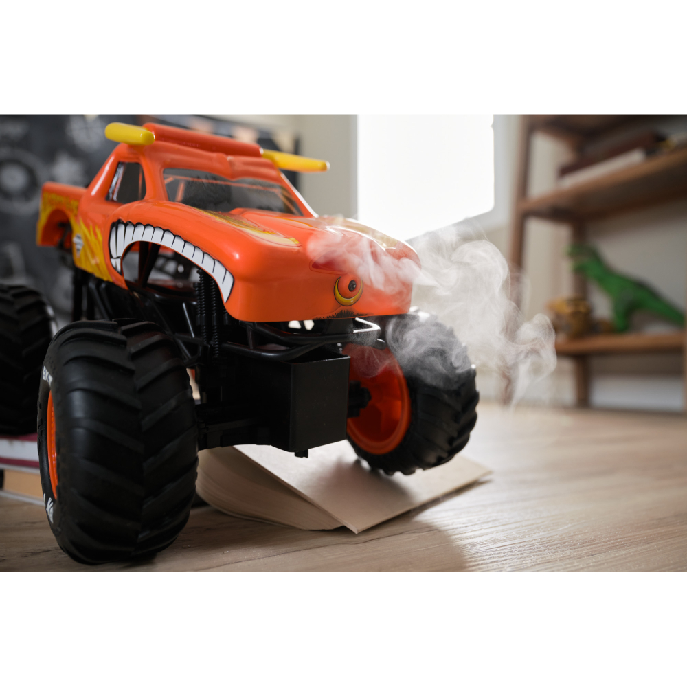 Monster Jam RC 1:15 Scale El Toro Loco Remote Control Truck