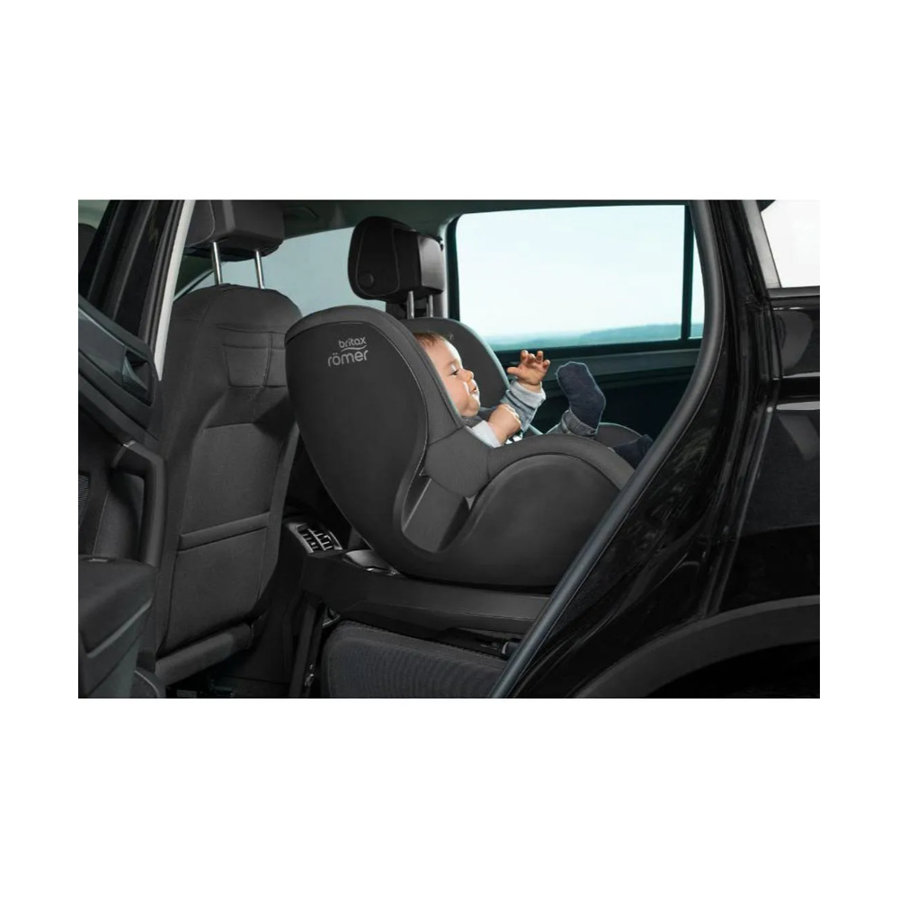 Britax Romer - Dualfix M Plus Carseat With 360 Degree Rotation, Capacity Upto 20 Kg, 3 Months - 4 years - Space Black